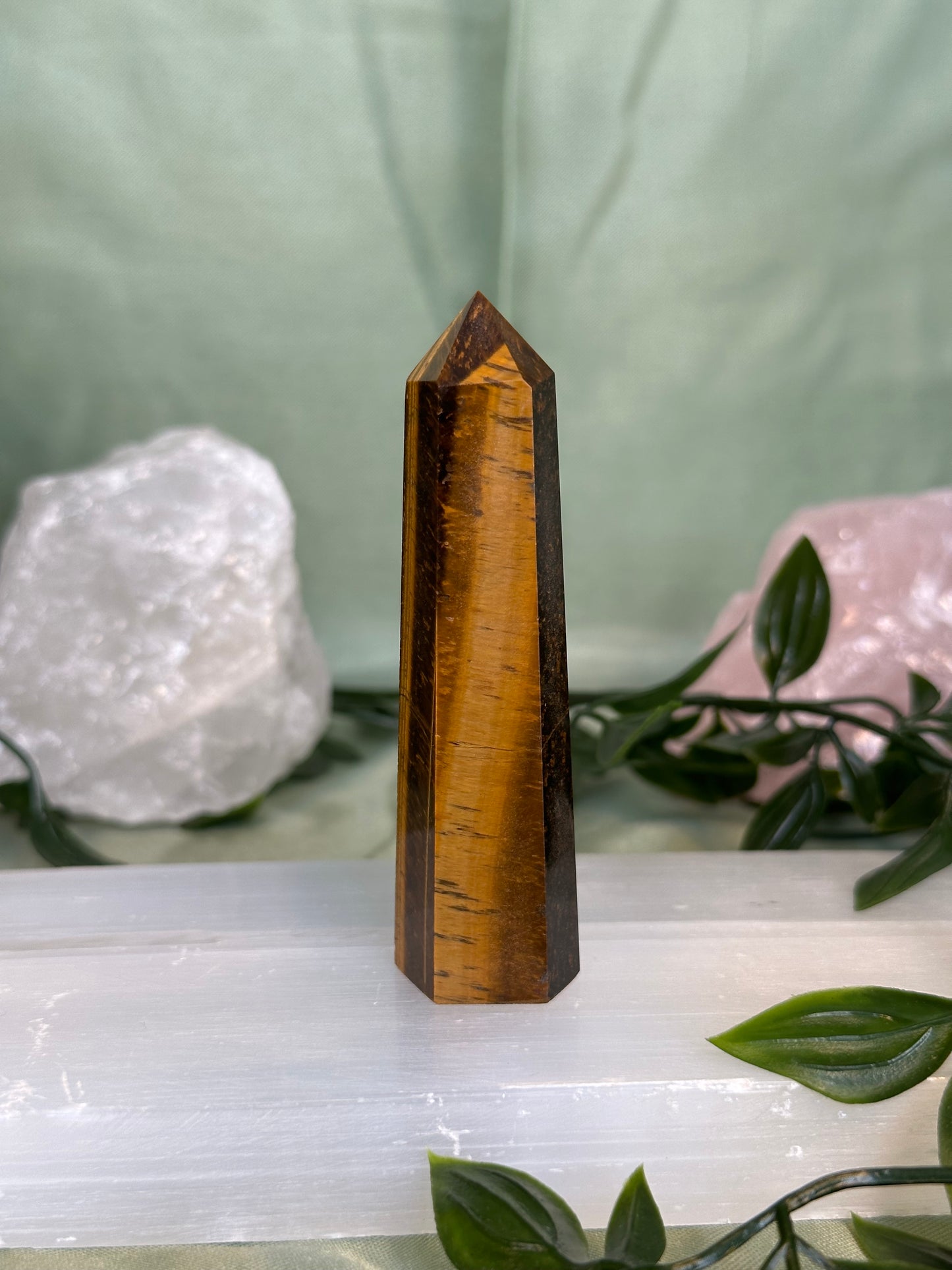 Tigers Eye Tower "19"